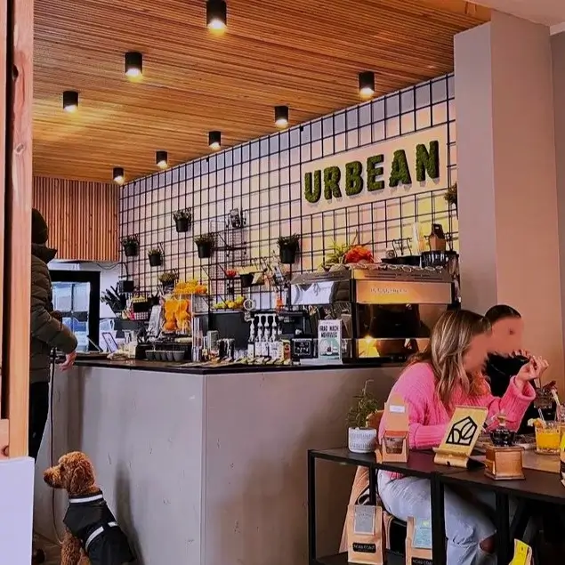 Urbean Cafe In outlet Image Interior